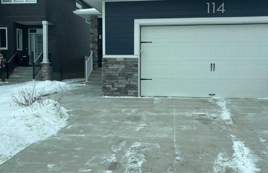 Saskatoon snow removal driveway and walkway result